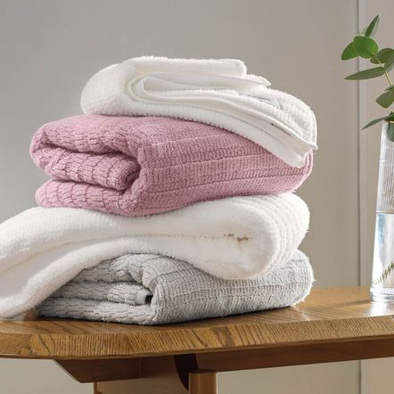 Toalha de Banho Karsten Fio Zero Twist Magnies Mineral