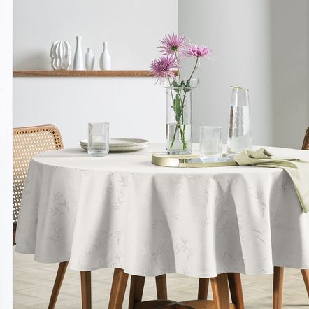 Toalha de Mesa Retangular 6 Lugares Easy Wash Veríssimo Branco