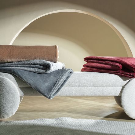 Cobertor King Peluciado Belmond Carmim