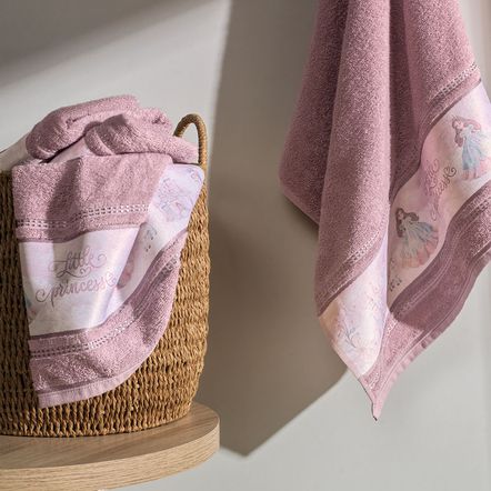 Toalha de Banho Infantil Fio Cardado Princesinha Lavanda