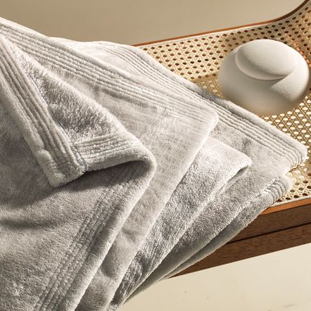 Cobertor Queen de Flanela Adele II Cinza