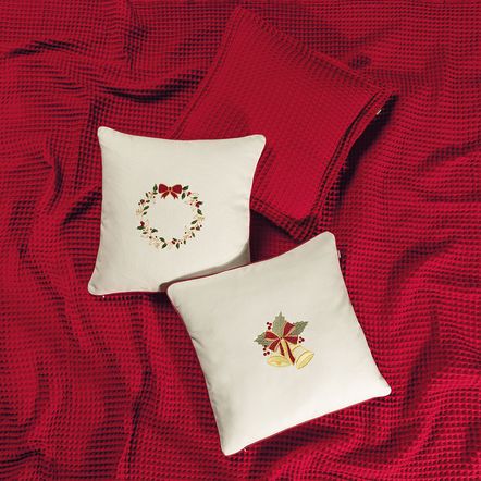 Almofada Quadrada com Bordado 100% Algodão Sinos